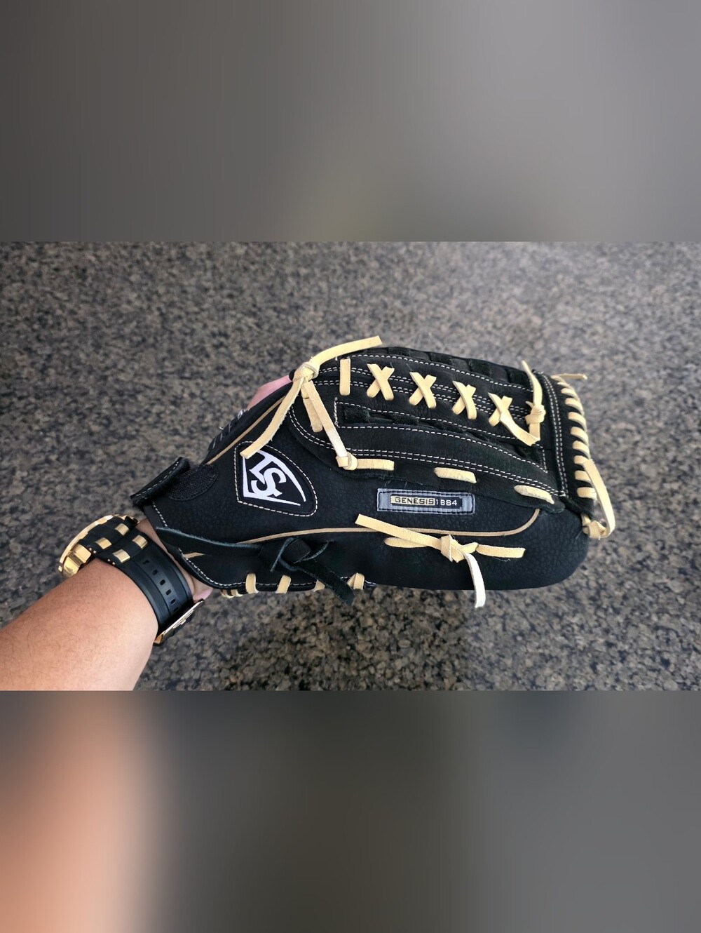 Louisville Slugger GENBD-1300 13" Genesis 1884 Series Baseball or Softball RH